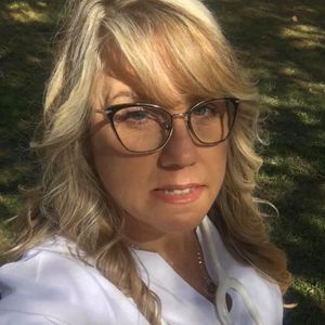 Meet your Posher, Nancy